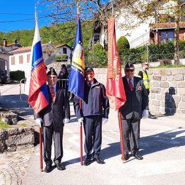 Praporščaki ob muzeju 